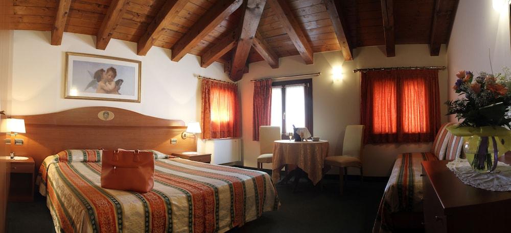 Hotel Antico Moro Chirignago-Zelarino Exterior foto
